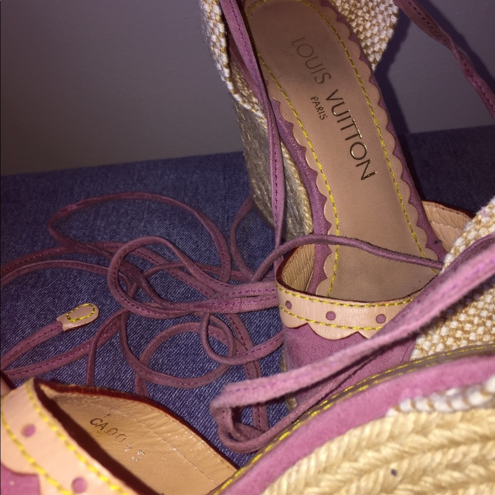 SOLD! LOUIS VUITTON Espadrilles - Picture 5 of 5